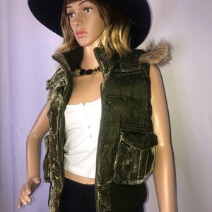 - ⭐️VINTAGE⭐️ 90’s | Old Navy V…